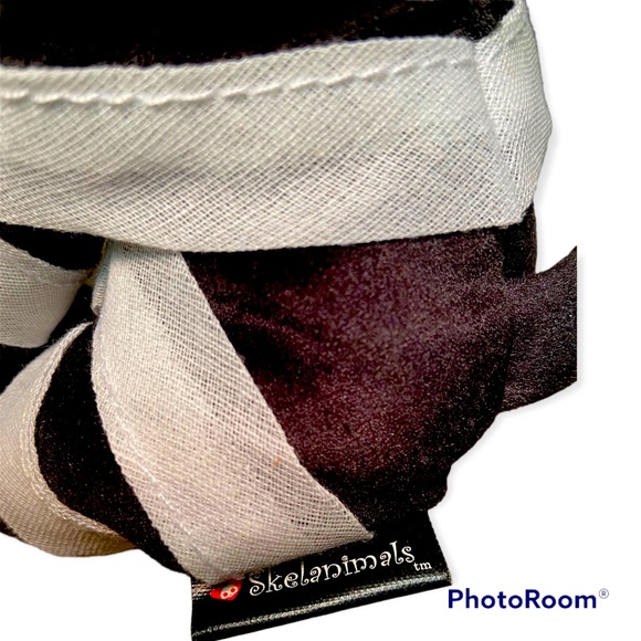 Skelanimals Dax in Disguise 2009 Jakks Target Exclusive Plush Stuffed Animal Dog - Picture 3 of 6